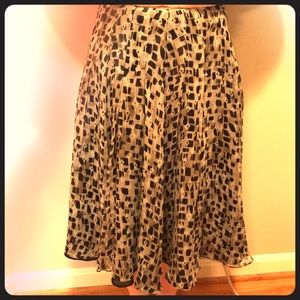 High-waisted chiffon tea-length skirt